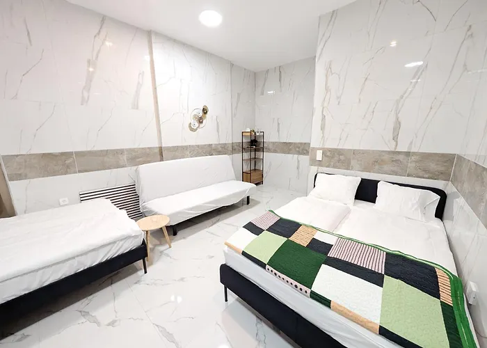 Elegant In Prime Location Steps From Danube & Prater Yb4 Appartement